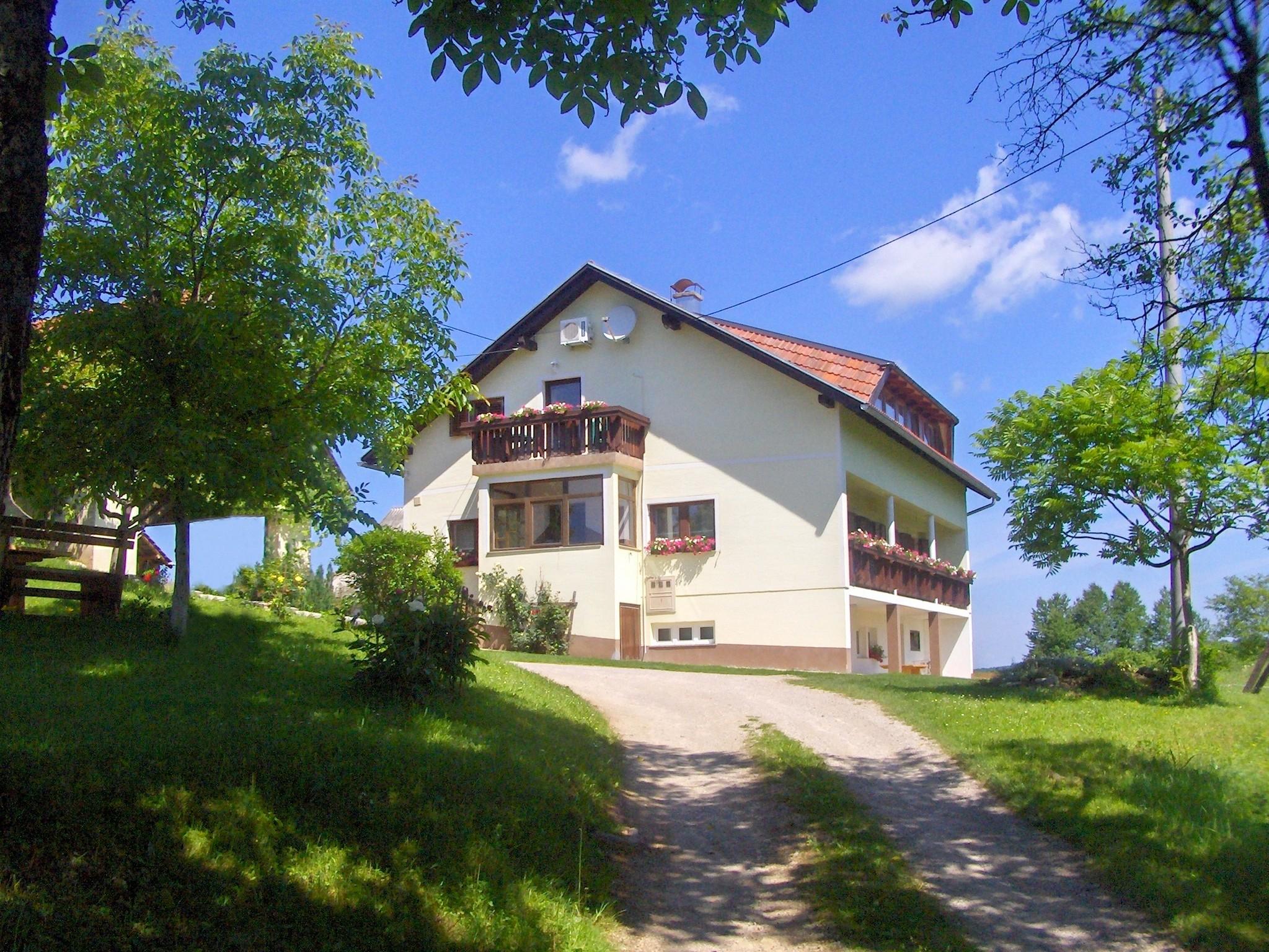 House Josipa Hotel Rakovica Eksteriør billede