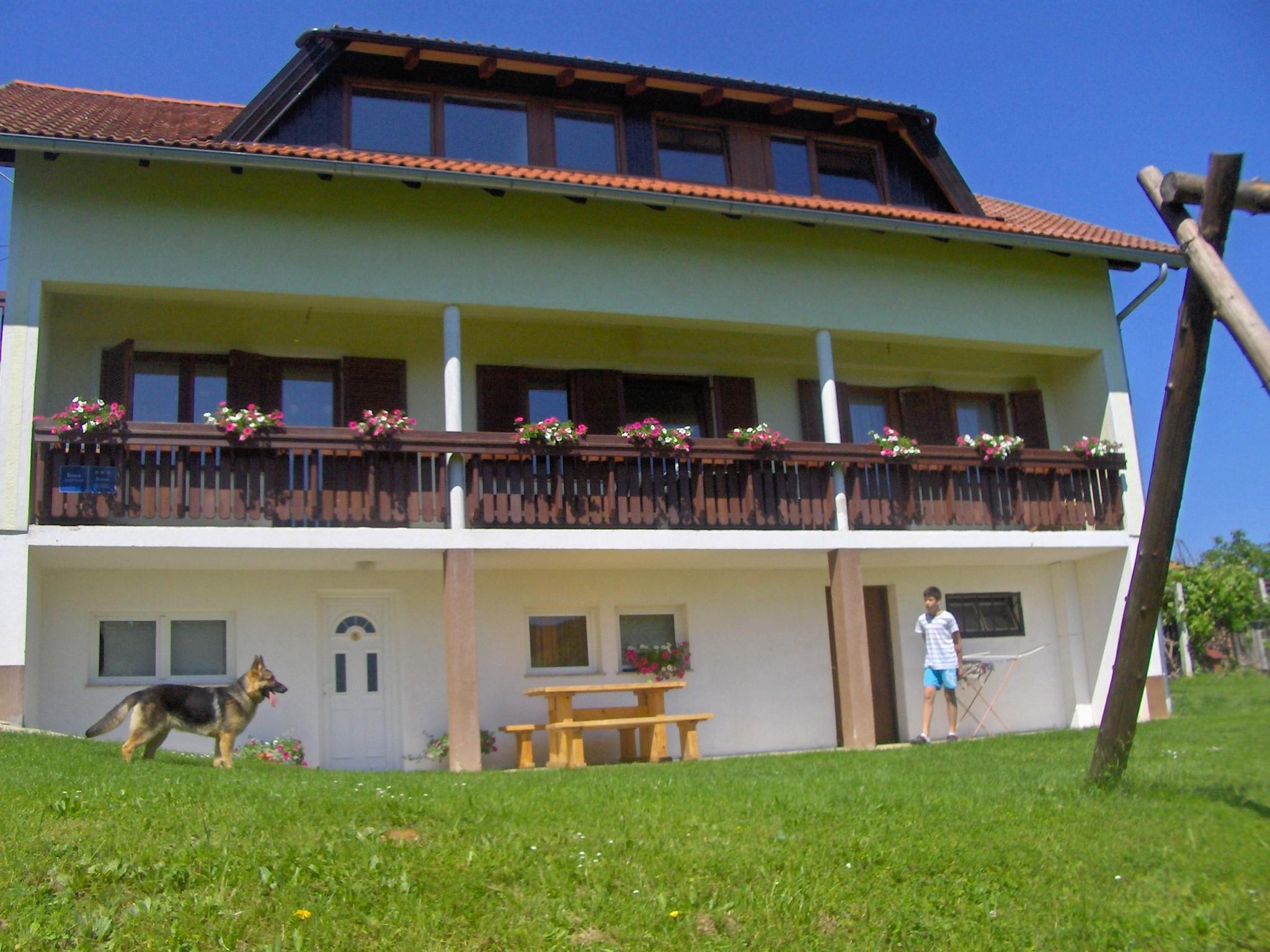 House Josipa Hotel Rakovica Eksteriør billede