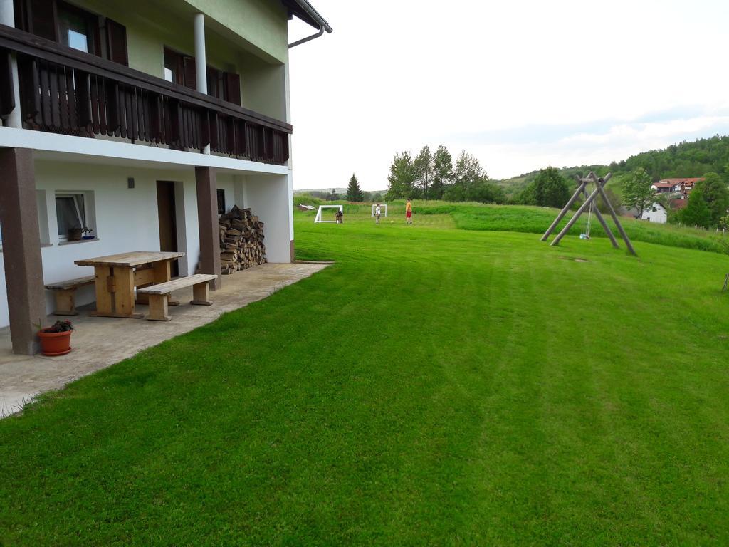House Josipa Hotel Rakovica Eksteriør billede