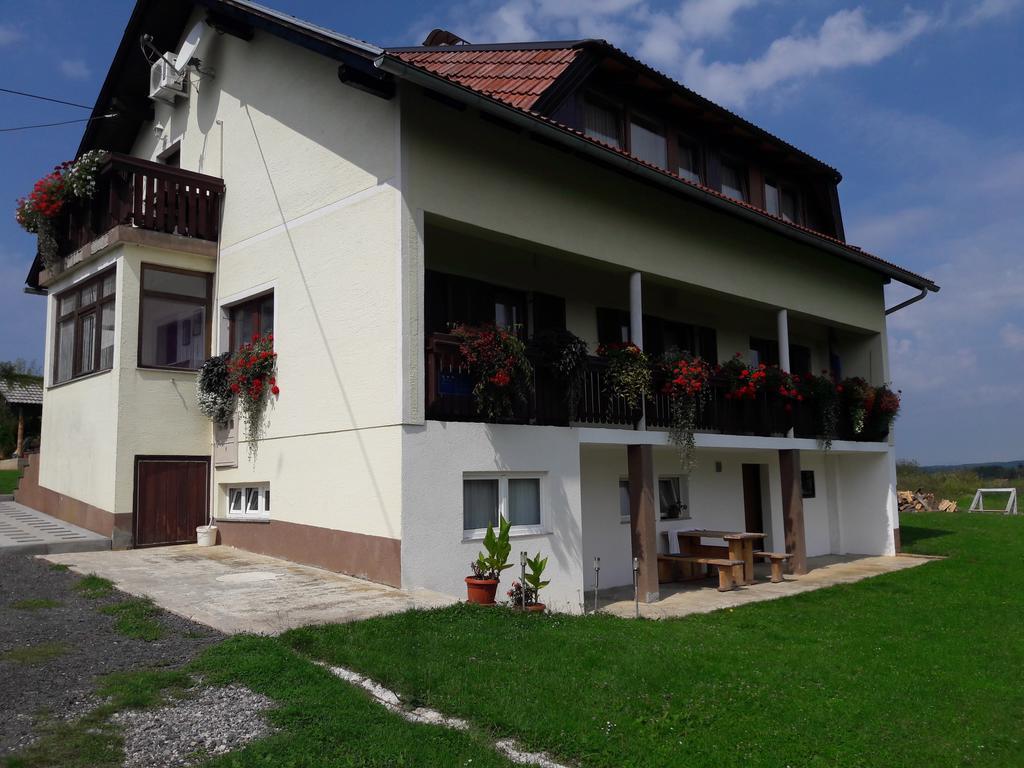 House Josipa Hotel Rakovica Eksteriør billede